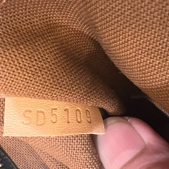 ❤️‍🔥Louis Vuitton ❤️‍🔥Brown Monogram Women's Pouchette
